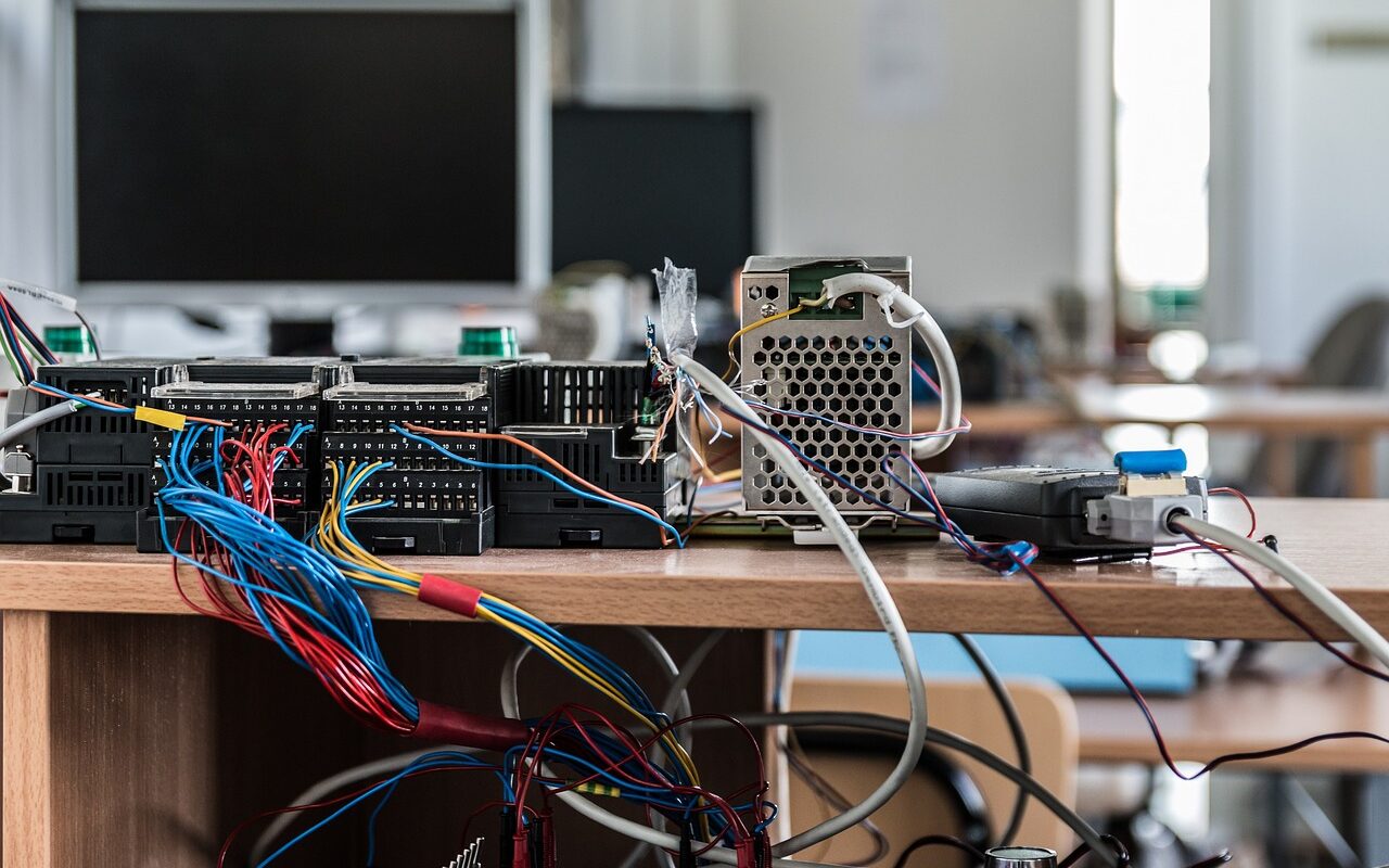 découvrez comment l'automatisation peut transformer votre entreprise en améliorant l'efficacité, en réduisant les coûts et en optimisant les processus. explorez les tendances, les outils et les stratégies pour tirer parti de cette révolution technologique.