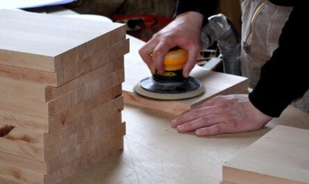 découvrez l'art du travail du bois japonais, une tradition millénaire alliant techniques raffinées et esthétique zen. explorez les méthodes uniques, les outils artisanaux et l'approche respectueuse de la nature qui font du japonais woodworking un véritable chef-d'œuvre artisanal.